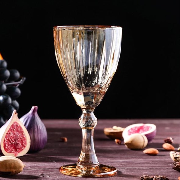 Бокал для вина "Изящность" 240 мл золотистый из цветного стекла - фото 32981